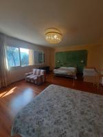 Deluxe Room with Internal Bathroom