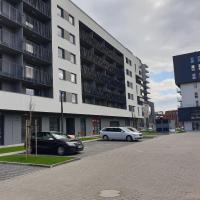 Q Apart SILVER -klimatyzowane STUDIO przy Manufakturze z garażem Gratis, FV - Chambres d'hôtes Łódź