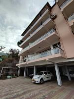 Kasauli Edge Apt with Balcony - B&B