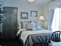 Deluxe Queen Room with Fireplace