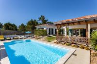 B&B Aljezur - Casa May - Spacious family home with great outdoors! - Bed and Breakfast Aljezur