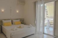 Estudio con vistas a las montañas