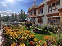 Namra Villa - B&B Leh