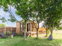Cabane au cœur du Vignoble Nantais avec piscine privative chauffée - FR-1-306-1210 - B&B