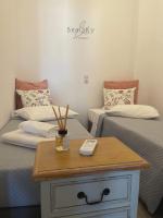 Sea and Sky - Kythnos. Vintage House - Chambres d’hôtes Dryopída