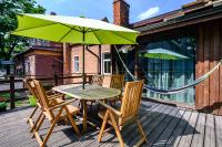 Holiday apartment with terrace - Bed and Breakfast