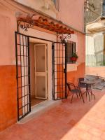 EtnaCiTy Guest House Apartment - B&B Catania