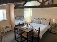 Lilly Pad - Bed and Breakfast
