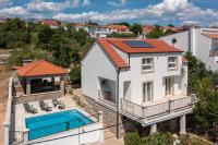 Villa Pomalo - B&B Jesenice