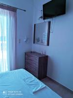 Studio (2 Adults)