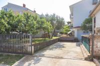 Tino apartment with free parking - B&B