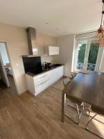 Meublé T2 Moderne en Hyper centre - B&B Vittel