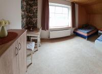 Zweibettzimmer mit eigenem Bad