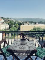 Camera Matrimoniale con Vista Giardino