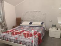 House Pierclaudio e Domitilla - B&B