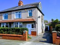 1 Lathom Ave - Parking, 2 Bathrooms, Comfortable, Welcoming, Nice Area - B&B