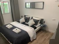 Standard Double Suite