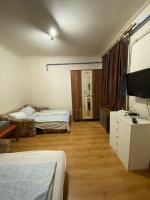 Studio (3 Adults)