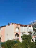 B&B Gradac - Apartments Biljana - 150m from beach - Bed and Breakfast Gradac