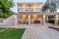 Villa Sun Solé - Bed and Breakfast Perítheia