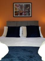B&B Barnsley - Ideal Apartment - Sleeps 6 - Parking - Bed and Breakfast Barnsley