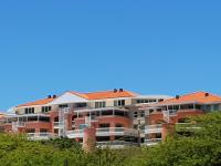 B&B Willemstad - Fabulous ocean view near beaches restaurants in a secured apartment resort - Bed and Breakfast Willemstad