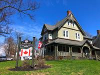 B&B Charlottetown - No 1 Grafton Inn - Bed and Breakfast Charlottetown