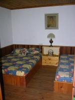 Doppel- oder Zweibettzimmer