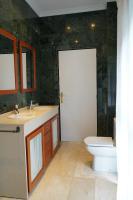 Camera Familiare con Bagno Privato