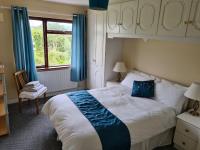 Tweepersoonskamer met Gedeelde Badkamer
