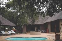 86 Zebula 12 Sleeper Lodge - B&B