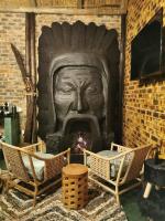 Lone Wolf's Lair - B&B Parys