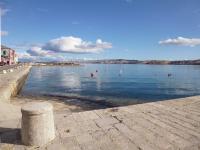 Apartment Vrata Velebita Karlobag - B&B Karlobag