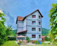 B&B Corbi - Pensiunea Xandra - Bed and Breakfast Corbi