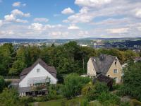 B&B Koblenz - Über den Dächern von Koblenz, dem Himmel so nah - Bed and Breakfast Koblenz