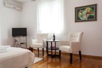 One-Bedroom Apartment with Sea View