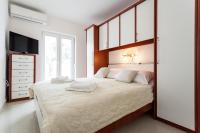 One Bedroom Apartment with Terrace