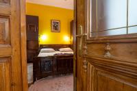 Unique Old Town Home 2min to Beach and Harbour Private Entrance - B&B Constanța