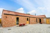 Brecks Farm - The Tractor Shed - B&B York