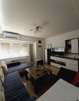 Skopje Contemporary Apartment - Chambres d’hôtes