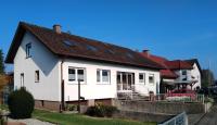 Große, helle Wohnung mit 2 Schafzimmern - Ferienwohnung am Lippesee - B&B Paderborn