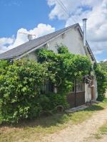 "Gîte Les Glycines" linge inclus proche centre-ville - B&B
