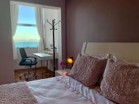 Deluxe Apartment with Sea View