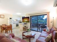 B&B Narooma - Apollo Unit 8 1st Floor - Bed and Breakfast Narooma