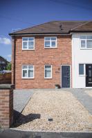 NEW 2BD Pontact Flat in the Heart of Didcot - B&B