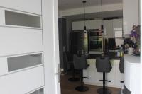 Aquamarine Deluxe Apartment - B&B