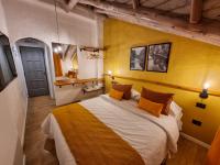 Camera Matrimoniale/Doppia con Letti Singoli