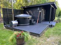 Māja pie Ziedu laivas - B&B Plieņciems