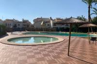 Bungalow 3 Hab. 6 personas Urb. Costa Hispania - B&B Santa Pola