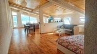 Appartement met uitzicht op het meer